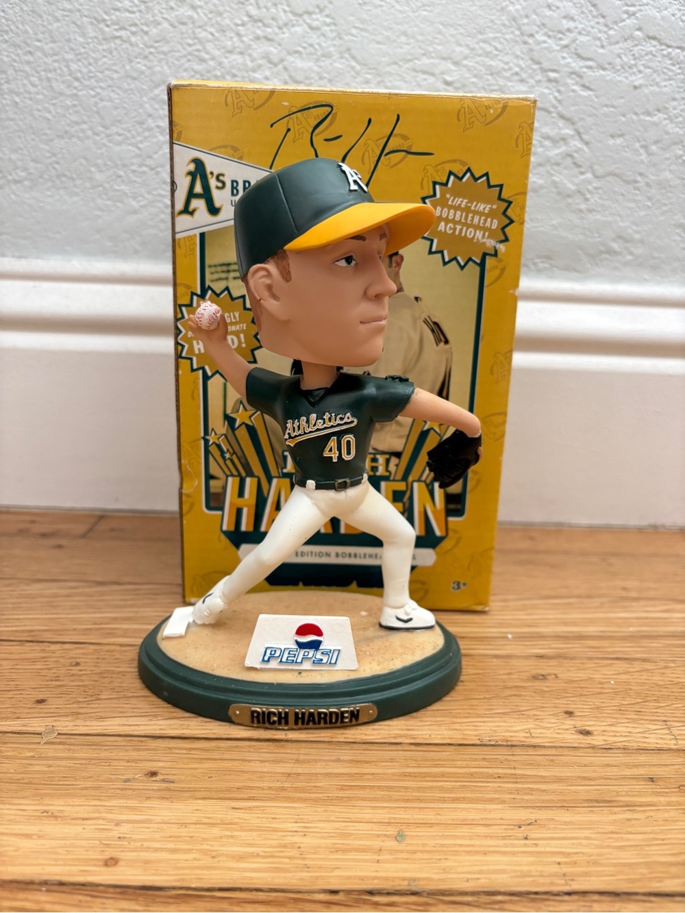 Oakland Athletics A’s Rich Harden #40 Bobblehead 2005 SGA